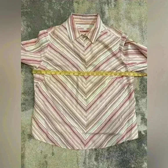 Women’s Striped Charter Club Button Down - Picture 5 of 6